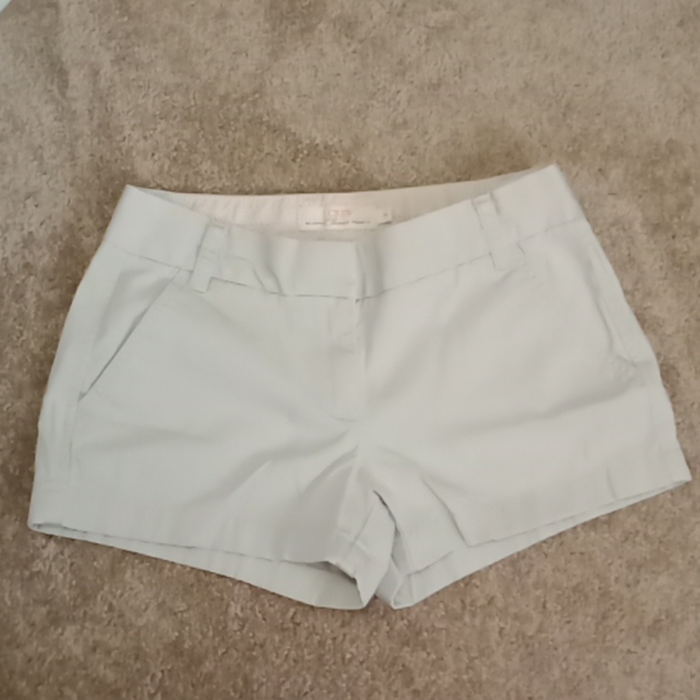 J.Crew Short Women Size 2 Color kaki